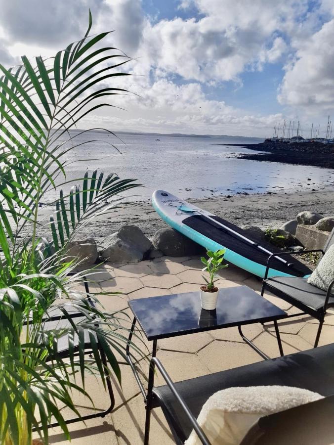 Vila Relax With Spectacular Views And Hot Tub Kircubbin Exteriér fotografie